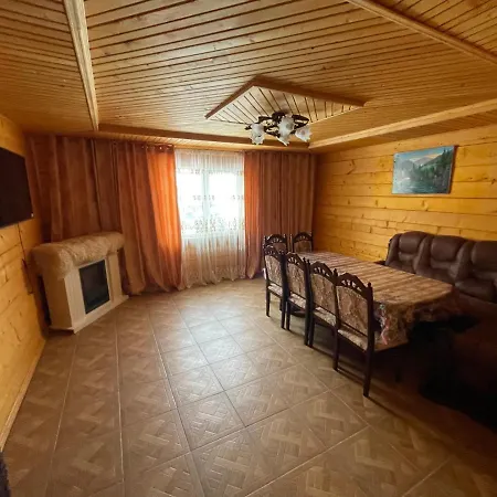 орел Holiday home Mykulychyn